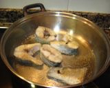 Foto del paso 2 de la receta: Lubina y gambas en salsa