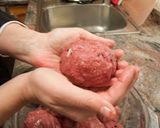 Foto del paso 4 de la receta: Pelotas para el cocido de navidad