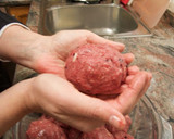 Foto del paso 4 de la receta: Pelotas para el cocido de navidad