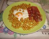 Foto del paso 3 de la receta: Jamón, huevos y garbanzos
