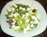 Foto del paso 2 de la receta: Ensalada de queso fresco (dieta)