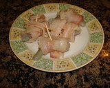 Foto del paso 2 de la receta: Lenguado con langostinos y salsa de cava