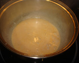 Foto del paso 4 de la receta: Lenguado con langostinos y salsa de cava