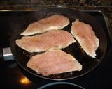 Foto del paso 1 de la receta: Filetes de pollo a las 5 pimientas (dieta)