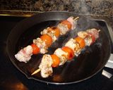 Foto del paso 2 de la receta: Brochetas de conejo y vegetales