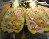Foto del paso 4 de la receta: Cóctel de piña rellena con marisco