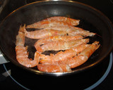 Foto del paso 1 de la receta: Tortilla de gambas