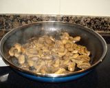 Foto del paso 2 de la receta: Entrecot a la pimienta y champiñones al all i julivert