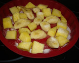 Foto del paso 1 de la receta: Plátanos y piña con Moscatel