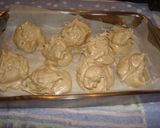 Foto del paso 3 de la receta: Merengues de café