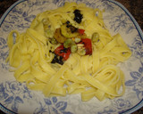 Foto del paso 5 de la receta: Fetuccini con sepietas y calabacín