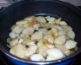 Foto del paso 1 de la receta: Cinta de lomo en salsa de cebolla y manzana