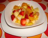 Foto del paso 2 de la receta: Piña rellena de frutas al cava