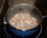 Foto del paso 3 de la receta: Chipirones y gambas con salsa de avellanas