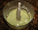 Foto del paso 2 de la receta: Crema suave de aguacate