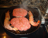 Foto del paso 3 de la receta: Hamburguesas de ternera marineras