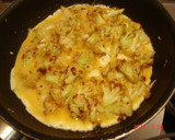 Foto del paso 3 de la receta: Tortilla de coliflor (Montse)