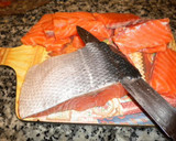 Foto del paso 3 de la receta: Salmón con patatas y pimientos