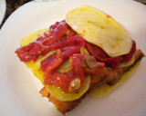 Foto del paso 4 de la receta: Salmón con patatas y pimientos