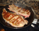 Foto del paso 3 de la receta: Entrecot de ternera asado con salsa de alcaparras