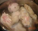 Foto del paso 1 de la receta Pies de  cerdo en salsa de almendra
