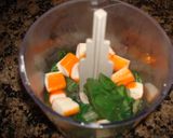 Foto del paso 1 de la receta: Crema de acelgas y surimi