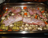 Foto del paso 3 de la receta: Conejo asado con langostinos