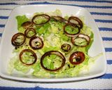 Foto del paso 4 de la receta: Ensalada de lechuga, cebolla y miel