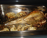 Foto del paso 3 de la receta: Caballa asada al horno con cebolla