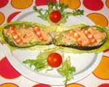 Foto del paso 5 de la receta: Aguacates rellenos de langostinos