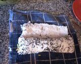 Foto del paso 4 de la receta: Rolls de camarones y palta (sushi)