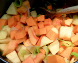 Foto del paso 4 de la receta: Crema de calabaza y puerro