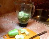 Foto del paso 1 de la receta: Agua de pepino, limón y hierbabuena