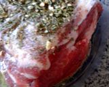 Foto del paso 1 de la receta: Bondiola de cerdo a la cerveza con verduras y tomates cherry 