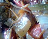 Foto del paso 11 de la receta: Bondiola de cerdo a la cerveza con verduras y tomates cherry 