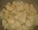 A picture of step 1 of Potatoes with Scrambled Eggs.