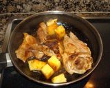 Foto del paso 5 de la receta: Chuletas de cordero con piña