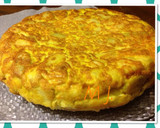 Foto del paso 7 de la receta: Tortilla de patata, pimientos y cebolla