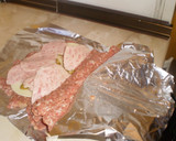 Foto del paso 4 de la receta: Rollito de carne picada relleno