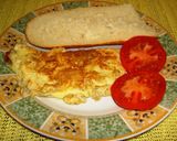 Foto del paso 4 de la receta: Tortilla de jamón serrano y queso edam