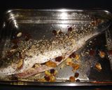 Foto del paso 4 de la receta: Lubina con frutos secos al cava