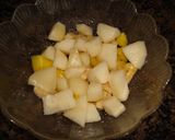 Foto del paso 1 de la receta: Macedonia de frutas al cava