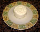 Foto del paso 3 de la receta: Queso fresco con salsa de fresas