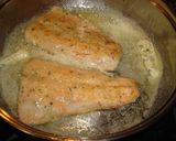 Foto del paso 2 de la receta: Supremas de salmón a la crema roquefort