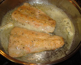 Foto del paso 2 de la receta: Supremas de salmón a la crema roquefort