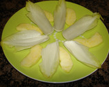 Foto del paso 1 de la receta: Ensalada de manzana, endivias y miel
