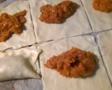 Foto del paso 3 de la receta: Empanadillas de atún y tomate con masa de pizza