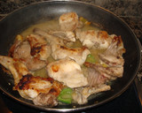 Foto del paso 2 de la receta: Fideuá de conejo