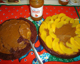 Foto del paso 2 de la receta: Torta de dulce de leche y duraznos
