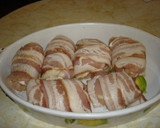 Foto del paso 2 de la receta: Pollo enrollado con tocino